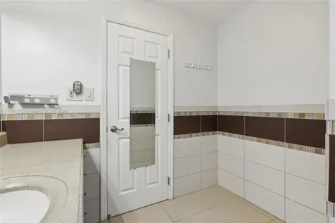 5664 SW 114th Avenue Cooper City FL 33330