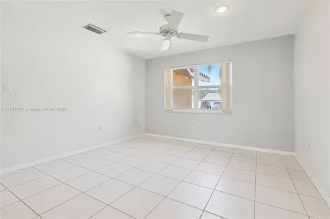 5664 SW 114th Avenue Cooper City FL 33330