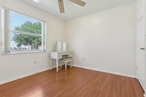 5664 SW 114th Avenue Cooper City FL 33330
