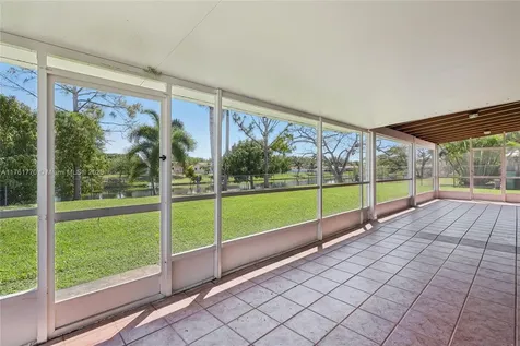 5664 SW 114th Avenue Cooper City FL 33330