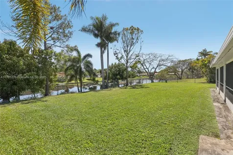 5664 SW 114th Avenue Cooper City FL 33330