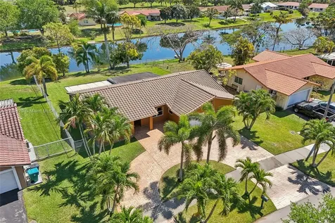 5664 SW 114th Avenue Cooper City FL 33330