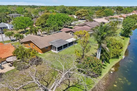 5664 SW 114th Avenue Cooper City FL 33330