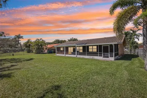 5664 SW 114th Avenue Cooper City FL 33330