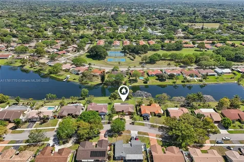 5664 SW 114th Avenue Cooper City FL 33330