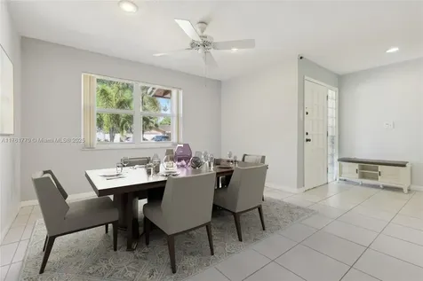 5664 SW 114th Avenue Cooper City FL 33330