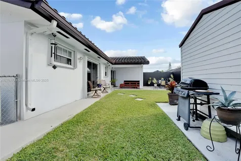 16950 SW 145th Court Miami FL 33177
