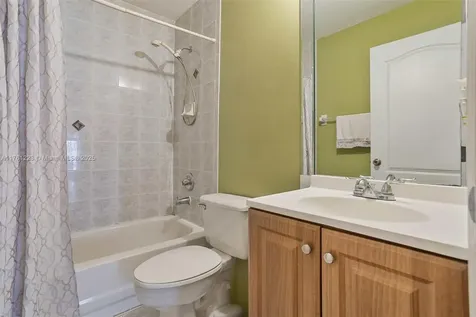 18124 SW 154th Avenue Miami FL 33187