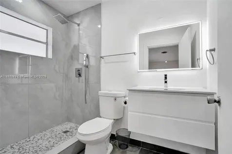 634 NE 20th Street Wilton Manors FL 33305