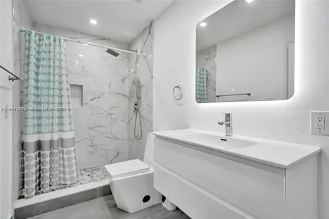 634 NE 20th Street Wilton Manors FL 33305
