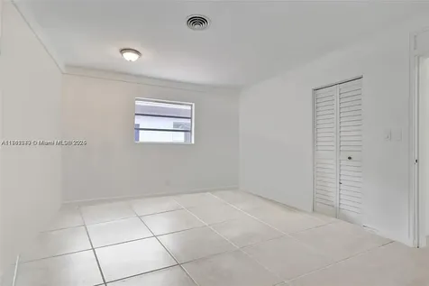 634 NE 20th Street Wilton Manors FL 33305