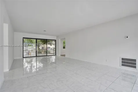 634 NE 20th Street Wilton Manors FL 33305