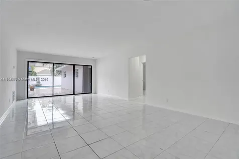 634 NE 20th Street Wilton Manors FL 33305