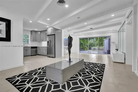 634 NE 20th Street Wilton Manors FL 33305