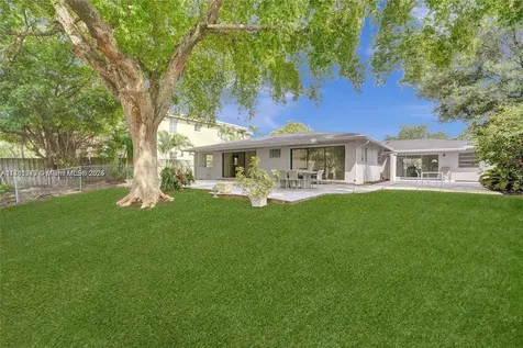 634 NE 20th Street Wilton Manors FL 33305
