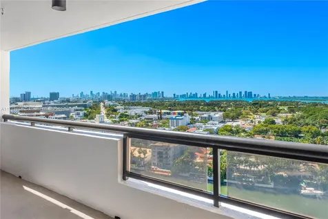 2555 Collins Avenue Miami Beach FL 33140