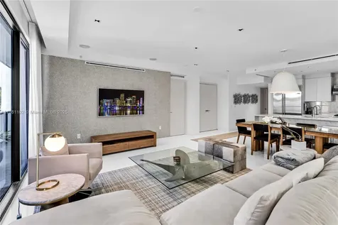 350 Meridian Avenue Miami Beach FL 33139