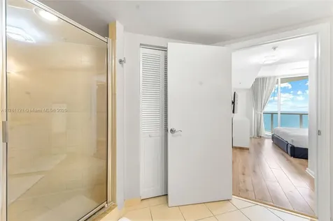 16699 Collins Avenue Sunny Isles Beach FL 33160