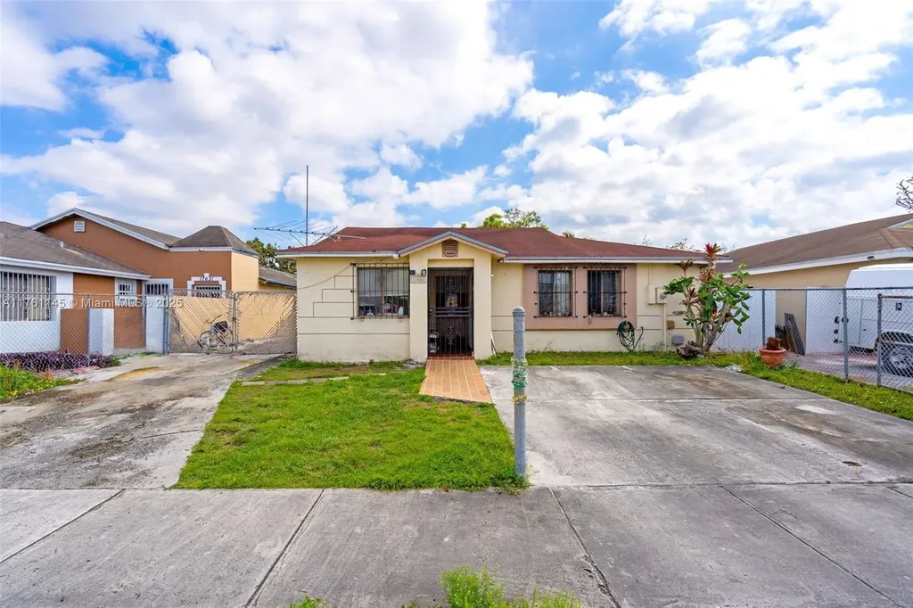 17641 SW 115th Avenue Miami FL 33157