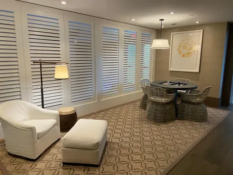 125 Ocean Drive Miami Beach FL 33139