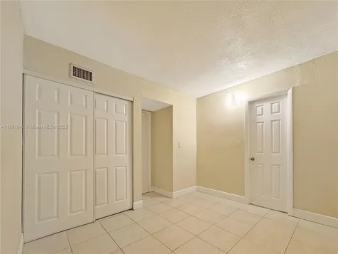 410 NW 68th Avenue Plantation FL 33317