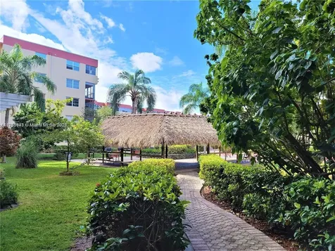 410 NW 68th Avenue Plantation FL 33317