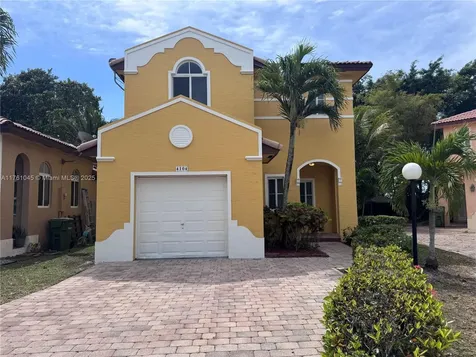 4104 NE 9th Street Homestead FL 33033