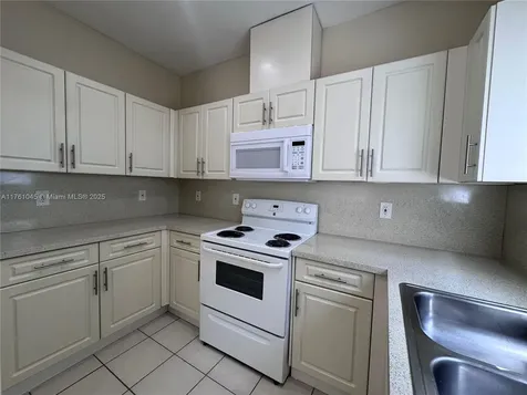4104 NE 9th Street Homestead FL 33033