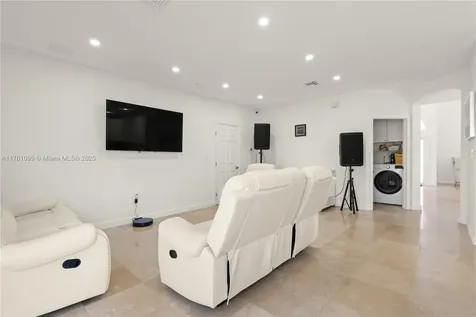 15271 SW 15th Way Miami FL 33194