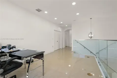 15271 SW 15th Way Miami FL 33194