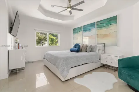 15271 SW 15th Way Miami FL 33194