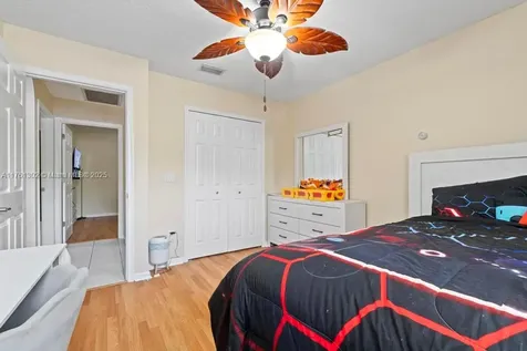 155 Kings Way Royal Palm Beach FL 33411