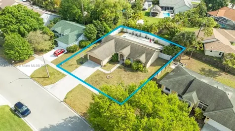 155 Kings Way Royal Palm Beach FL 33411