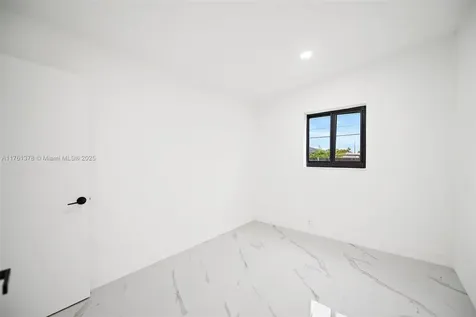 10720 SW 218th Street Miami FL 33170