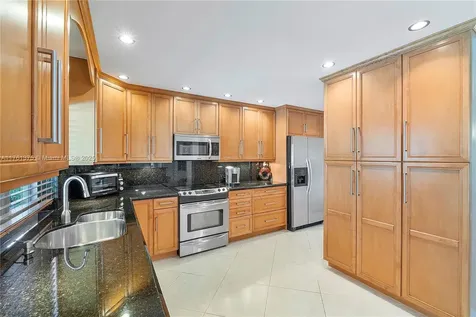 11211 NW 15th Street Coral Springs FL 33071