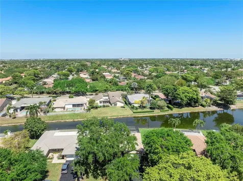 11211 NW 15th Street Coral Springs FL 33071