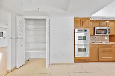 7401 SW 145th Terrace Palmetto Bay FL 33158