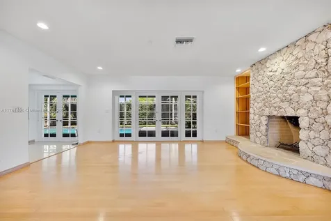 7401 SW 145th Terrace Palmetto Bay FL 33158