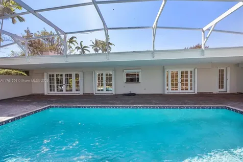 7401 SW 145th Terrace Palmetto Bay FL 33158