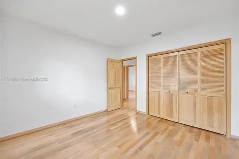 7401 SW 145th Terrace Palmetto Bay FL 33158
