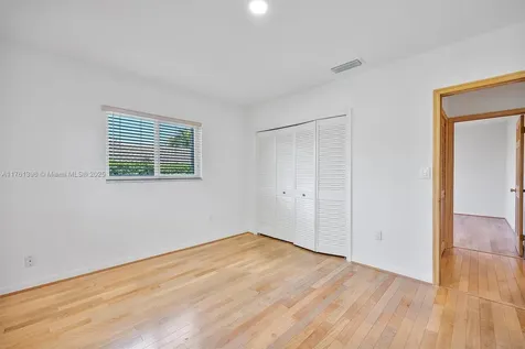 7401 SW 145th Terrace Palmetto Bay FL 33158