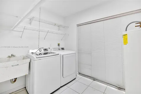 7401 SW 145th Terrace Palmetto Bay FL 33158