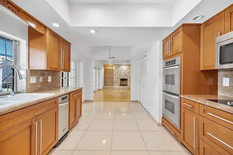 7401 SW 145th Terrace Palmetto Bay FL 33158
