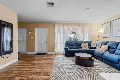 3001 Bahama Drive Miramar FL 33023