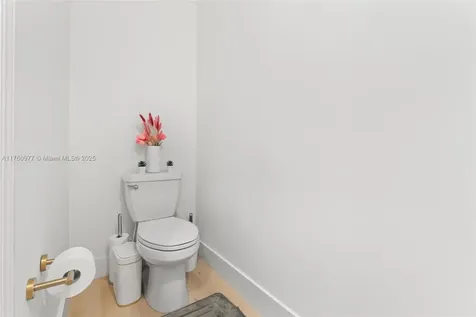 12824 NW 22nd Place Miami FL 33167