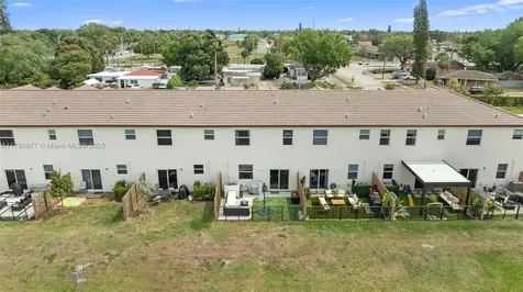 12824 NW 22nd Place Miami FL 33167
