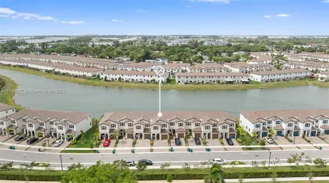 12824 NW 22nd Place Miami FL 33167