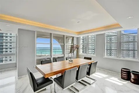 5660 Collins Avenue Miami Beach FL 33140