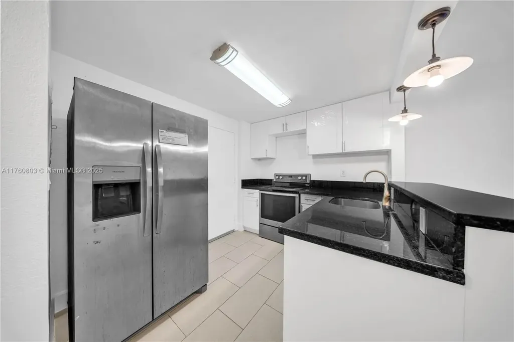 9001 SW 77th Avenue Miami FL 33156