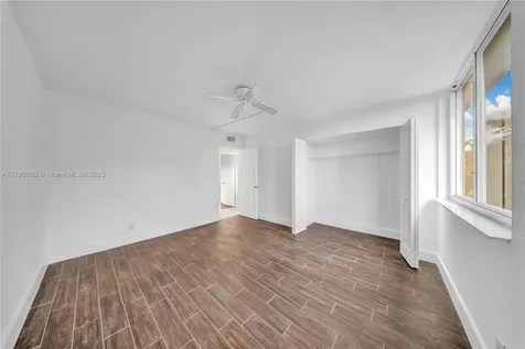 9001 SW 77th Avenue Miami FL 33156
